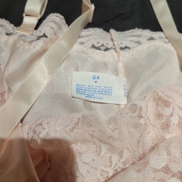 Onsie - Picture 2 of 3